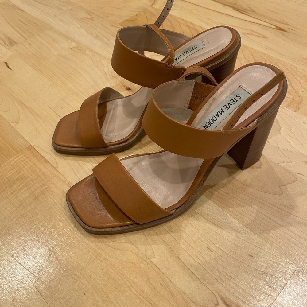 Steve Madden Tan Heeled Sandals Block Heel